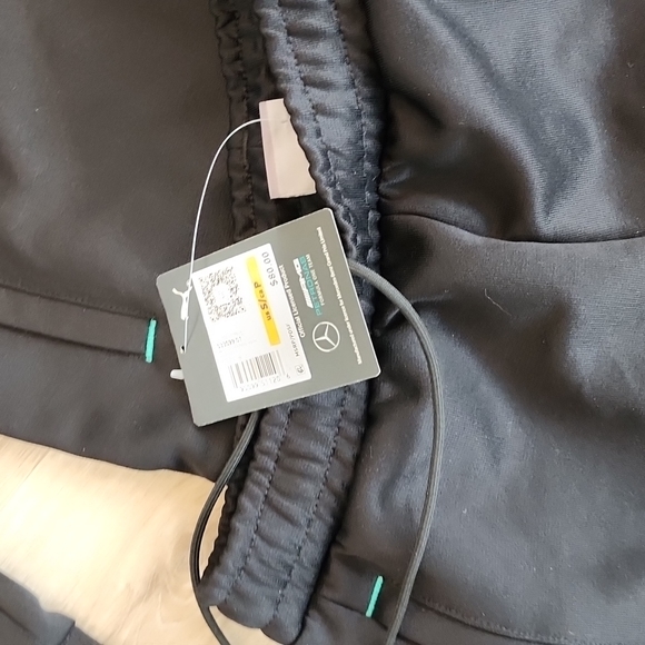 Mercedes F1 T7 Men's Track suit puma men's sizes small medium 2x - Picture 9 of 11